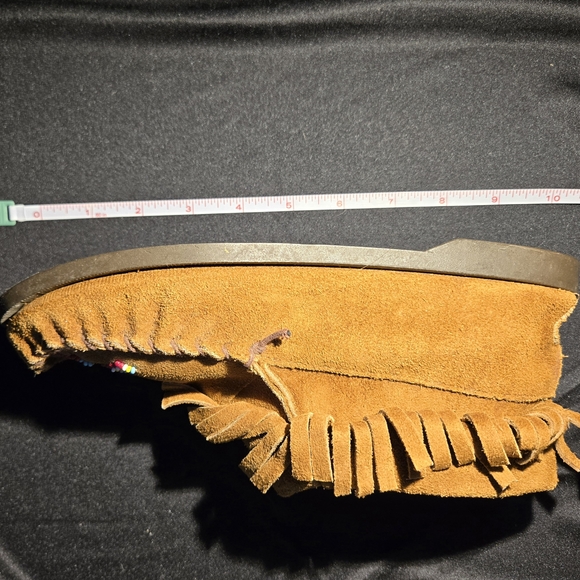 Minnetonka Thunderbird Fringe Moccasin Boots Suede Beaded Brown Women’s Sz 7-7.5 - Picture 8 of 8